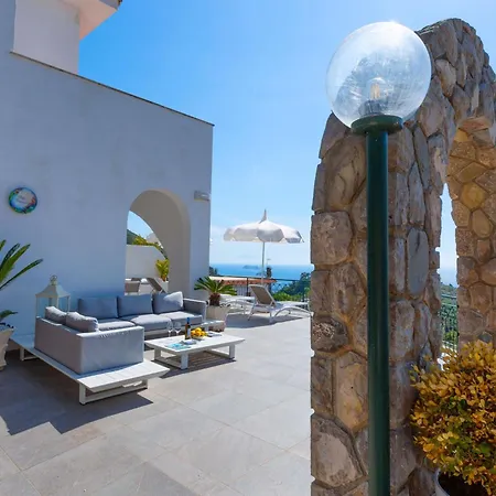 - Marina Villa Massa Lubrense