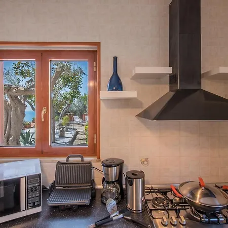 - Marina Villa *