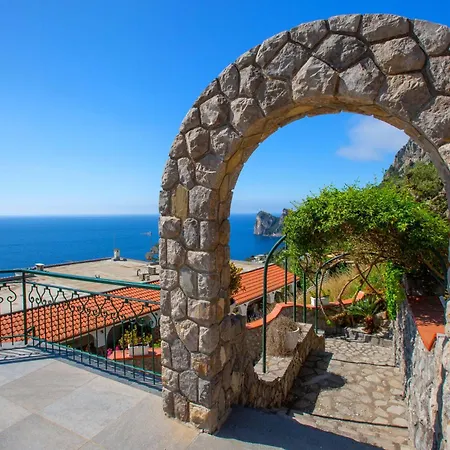 - Marina Villa