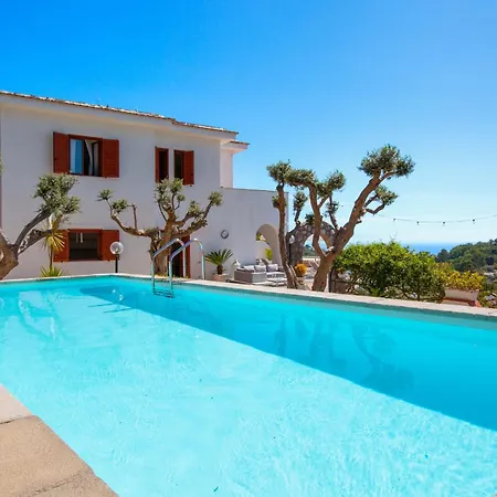 - Marina Villa